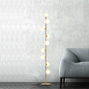lampadaire design doré